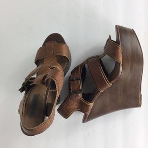 Steve Madden Shoes - Steve Madden Brown 8 Leather Platform Sandals Steve Madden Shoes - Steve Madden Brown 8 Leather Platform Sandals
